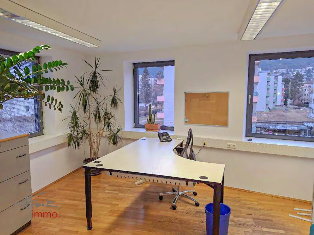 Büro mit Fernblick